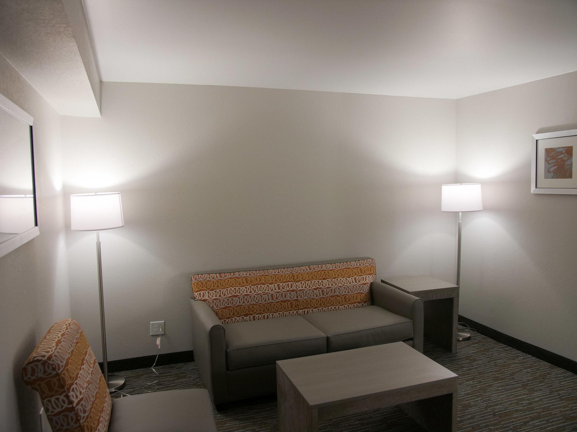 Wingate By Wyndham Louisville Airport Expo Center Buitenkant foto
