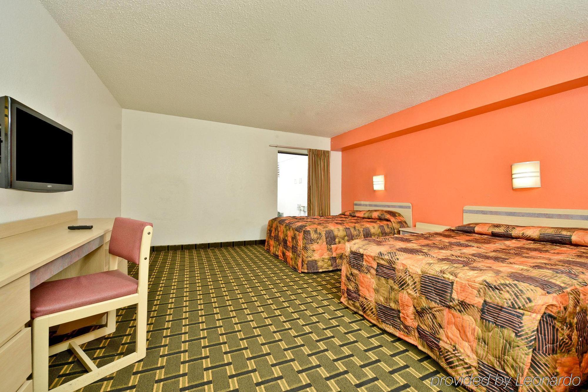 Wingate By Wyndham Louisville Airport Expo Center Buitenkant foto