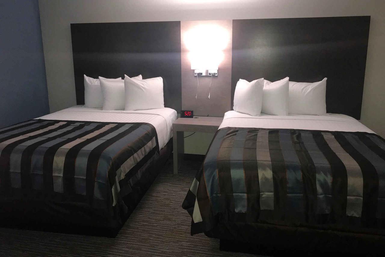 Wingate By Wyndham Louisville Airport Expo Center Buitenkant foto