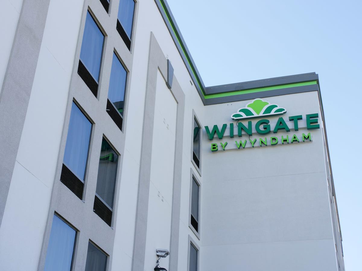 Wingate By Wyndham Louisville Airport Expo Center Buitenkant foto