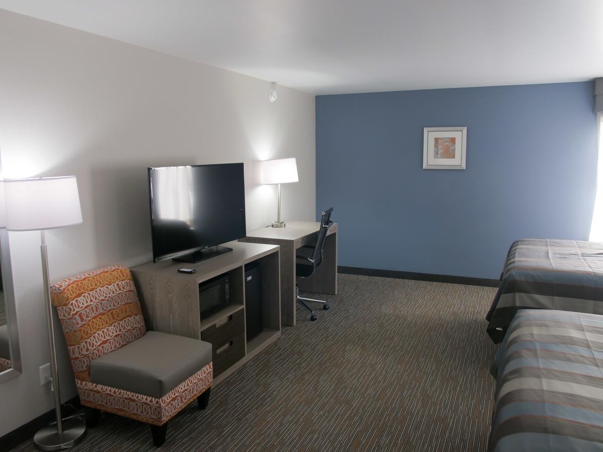 Wingate By Wyndham Louisville Airport Expo Center Buitenkant foto